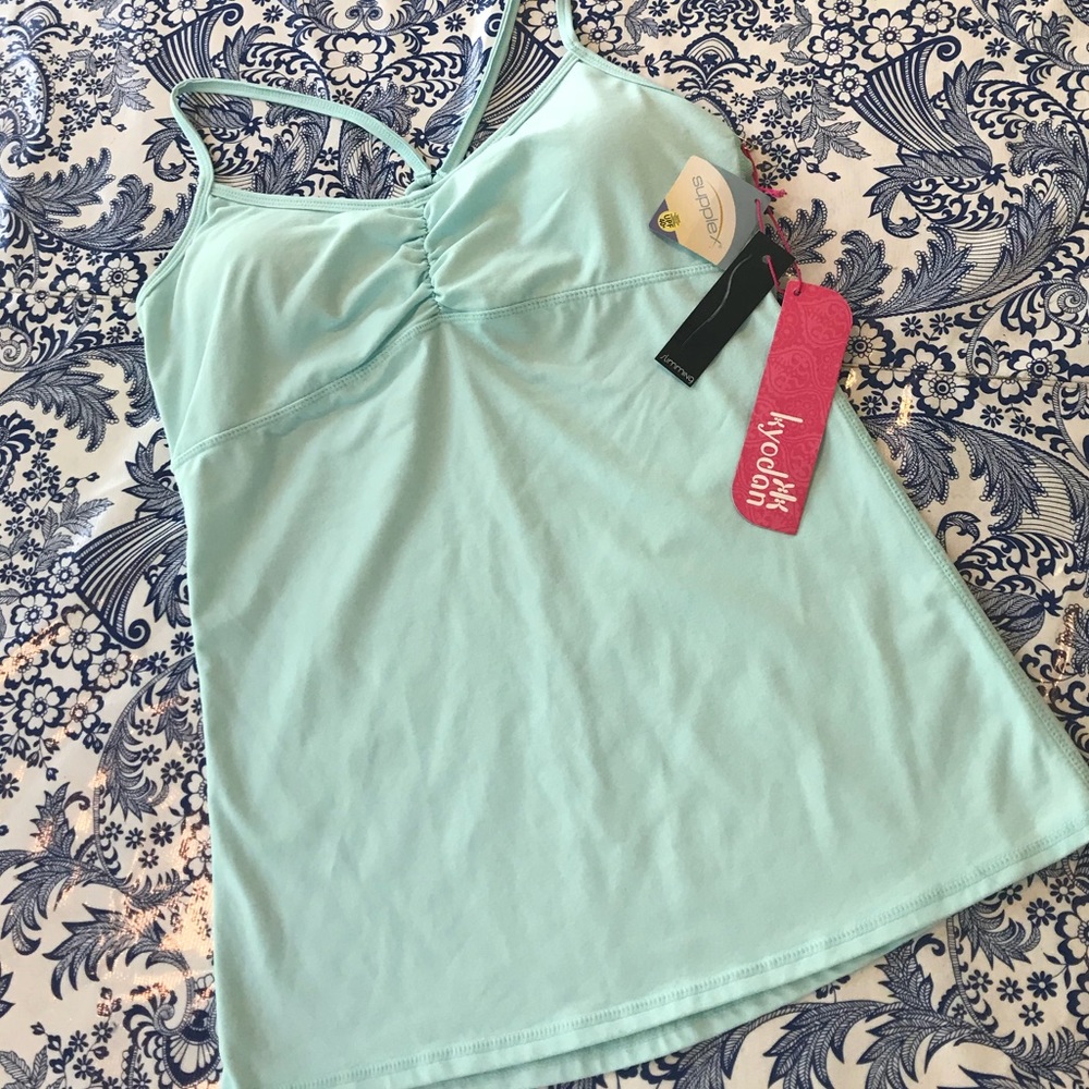 Kyodan workout tank